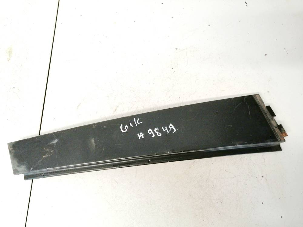 3C0839901 Volkswagen Passat 2006 Glass Trim Molding-weatherstripping - REAR LEFT