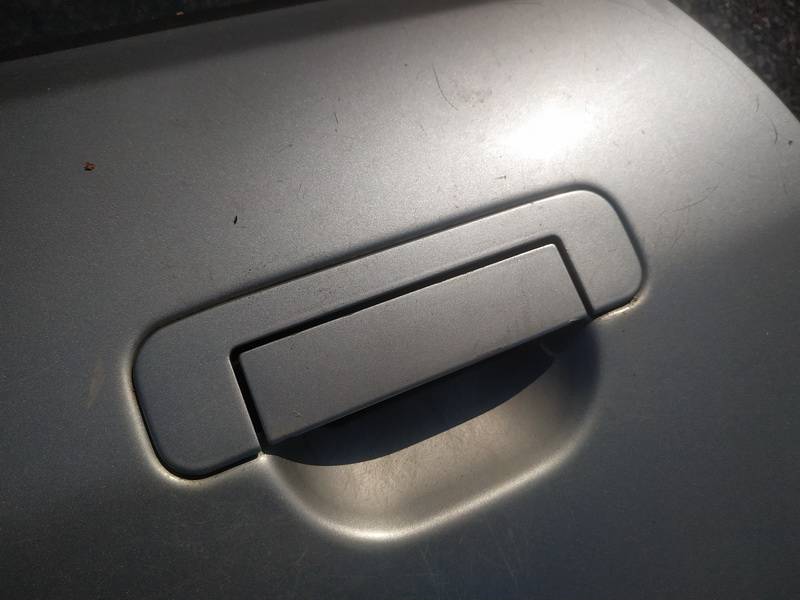 Audi A4 1997 Durvju ārējā roktura - AIZMUGURE PA KREISI - Thumbnail 2