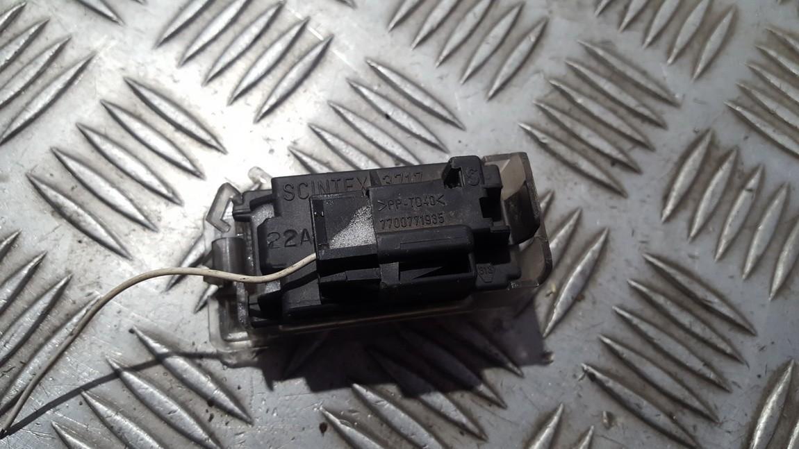 7700771935 Renault Laguna 1999 Oświetlenie drzwi - PRZEDNIE LEWE - Thumbnail 2