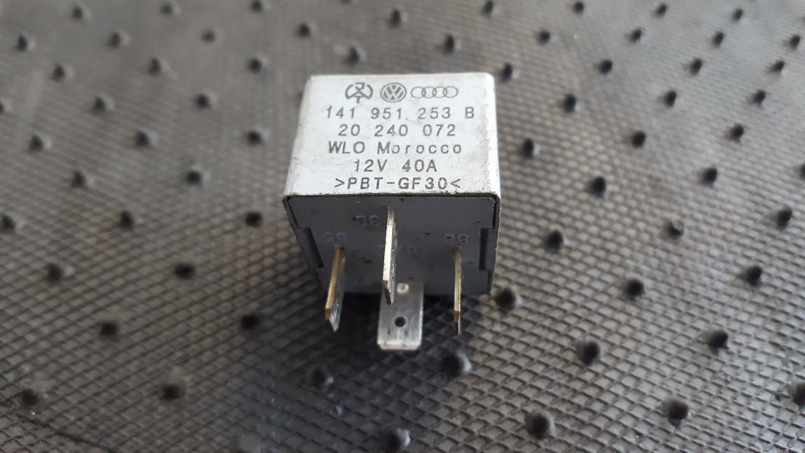 141951253B 20240072 Relay module Volkswagen Passat 2008 EIS00233275