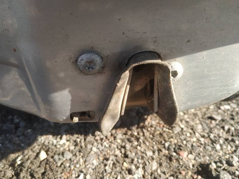 Audi A4 1997 Durvju slēdzene - AIZMUGURE PA KREISI - Thumbnail 2