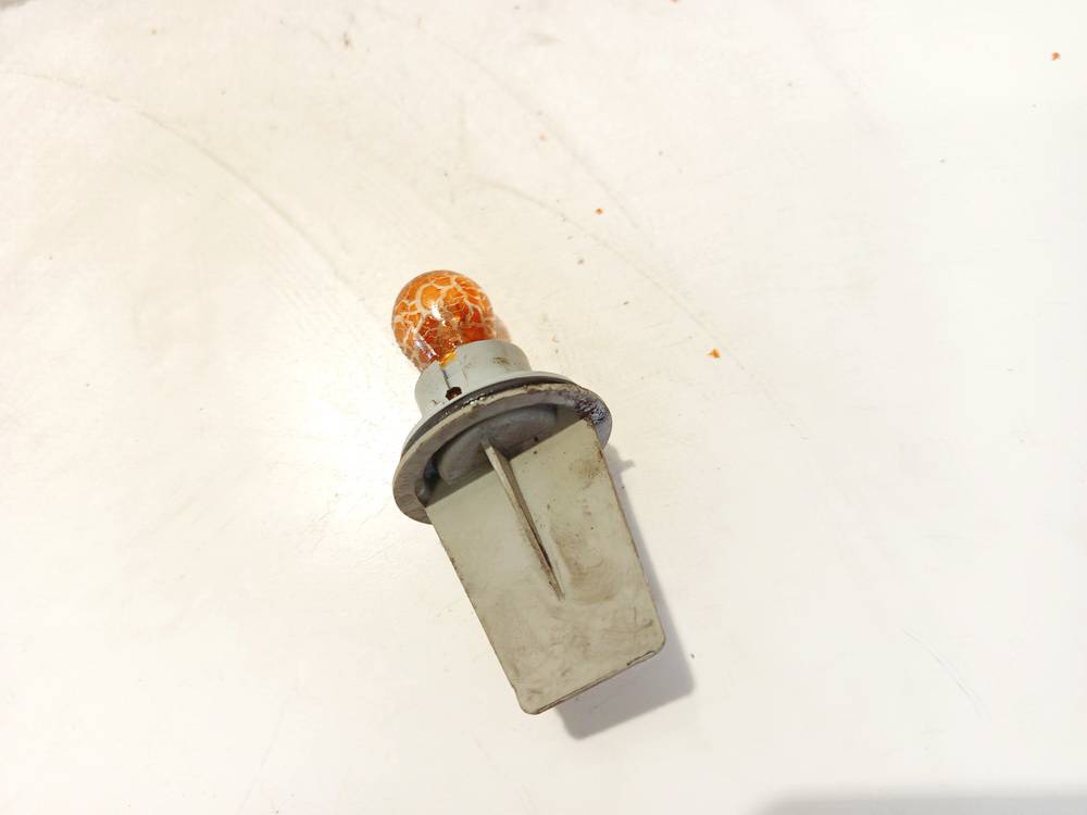 PY21W Skoda Fabia 2004 Posukiu cokoliai (Lemputes lizdas, patronas) - Thumbnail 2