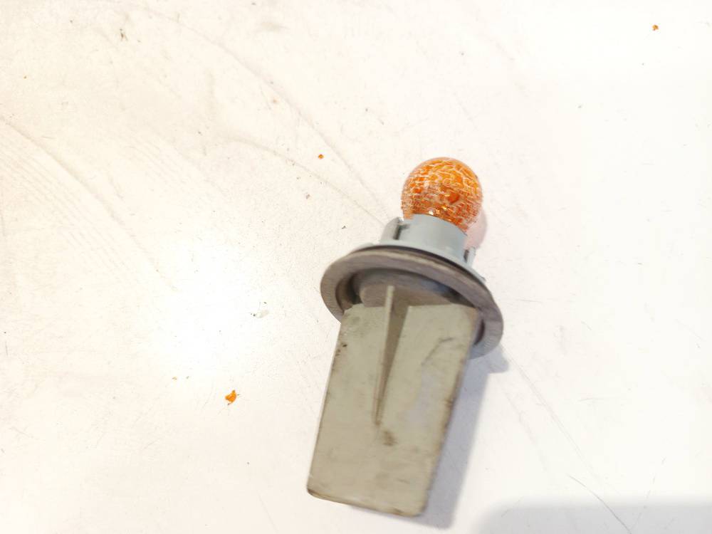 PY21W Skoda Fabia 2004 Posukiu cokoliai (Lemputes lizdas, patronas) - Thumbnail 3