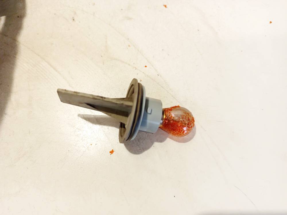 PY21W Skoda Fabia 2004 Posukiu cokoliai (Lemputes lizdas, patronas) - Thumbnail 2