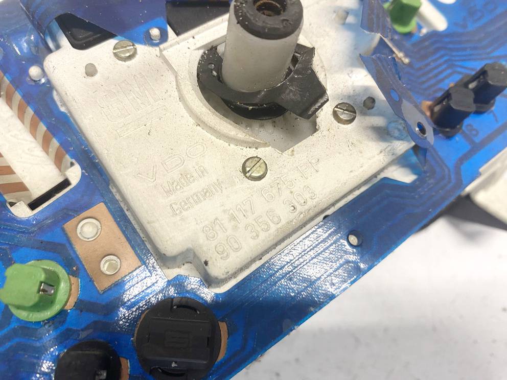 90356303 Opel Astra 1994 Speedometers - Cockpit - Speedo Clocks Instrument - Thumbnail 3