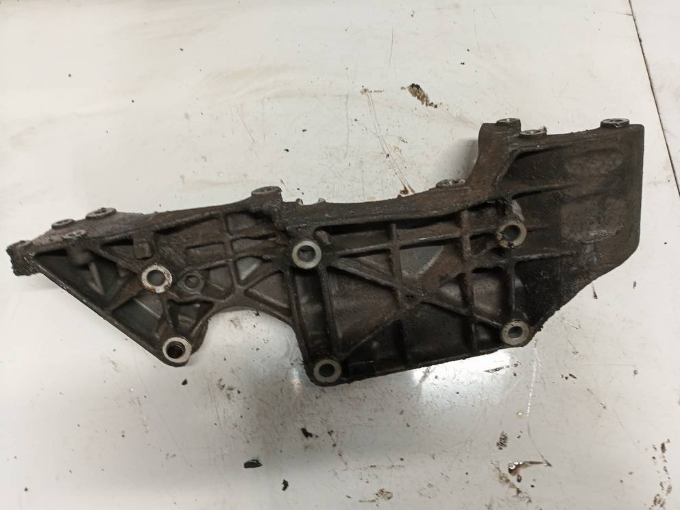 045903143C Seat Alhambra 2001 Кронштейн двигателя и Кронштейн коробка передач - Thumbnail 3