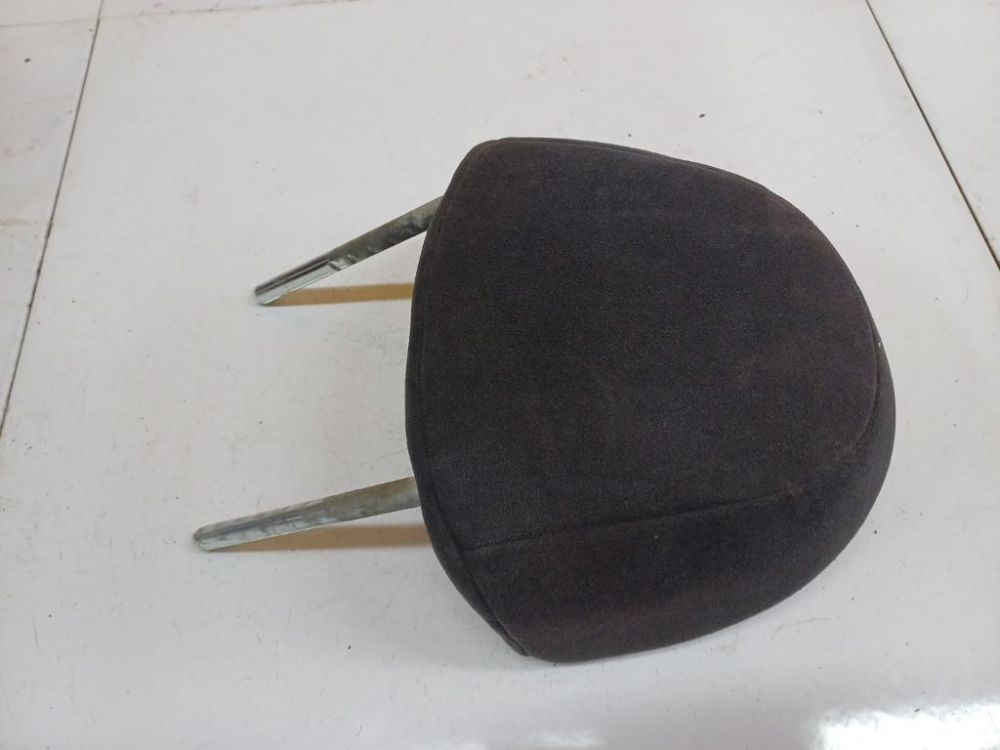 Nissan Primera 2002 Sedynes galvos atlosas (galvos atrama)