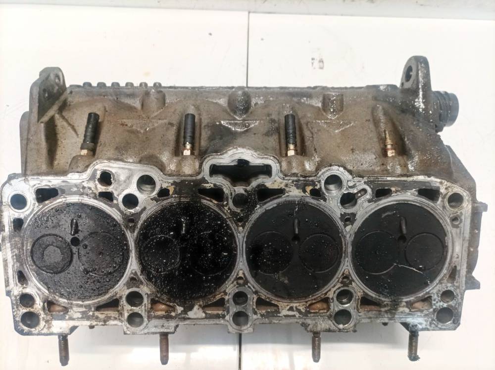 038103373R Skoda Octavia 2005 Głowica silnika - Thumbnail 3