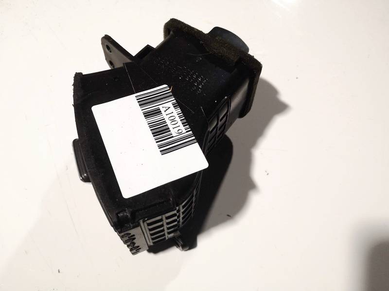 5565064010 Toyota Corolla Verso 2006 Wloty powietrza do kabiny