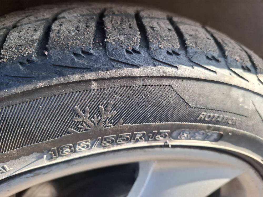 185/55R15 Peugeot 206 2002 Räder-Kit R15 - Thumbnail 5