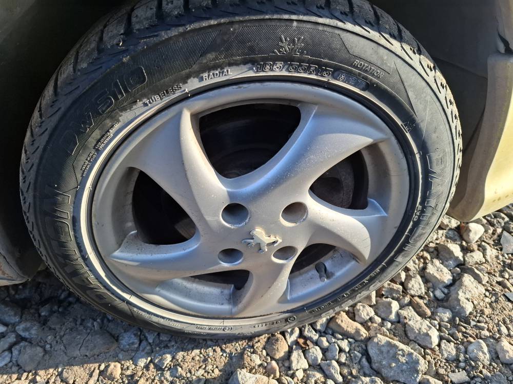 185/55R15 Peugeot 206 2002 Räder-Kit R15