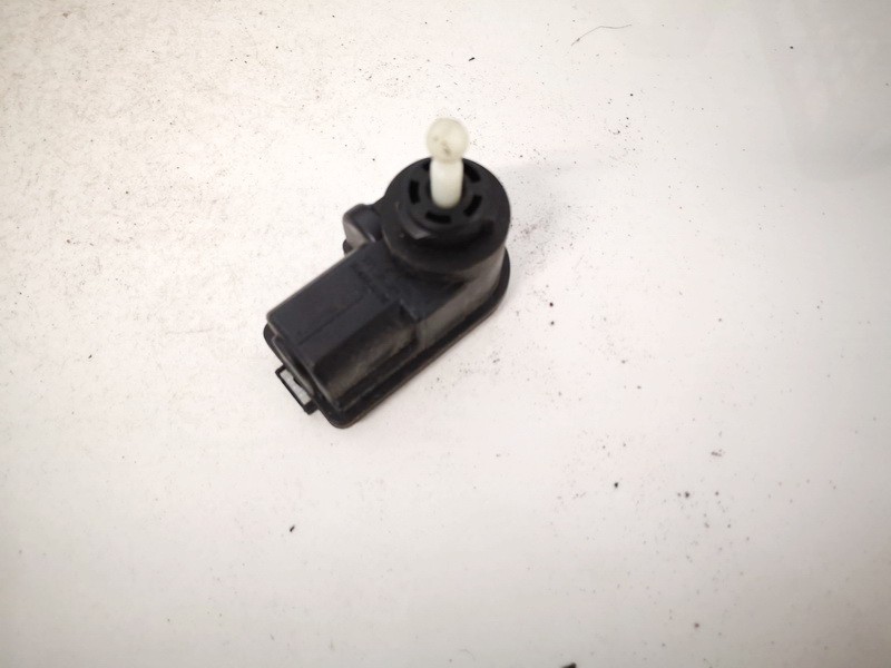 4M5X13K198AA Ford Focus 2006 Zibinto aukscio reguliatorius (korektorius) - Thumbnail 3