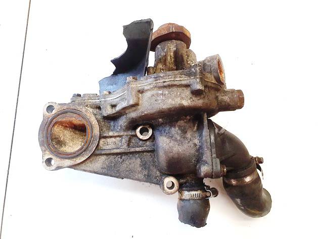 R050121013 Audi A4 1998 Water pump