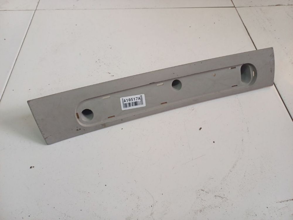 10517A Ford S-Max 2006 Wykończenie wnętrza (plastikowe elementy)