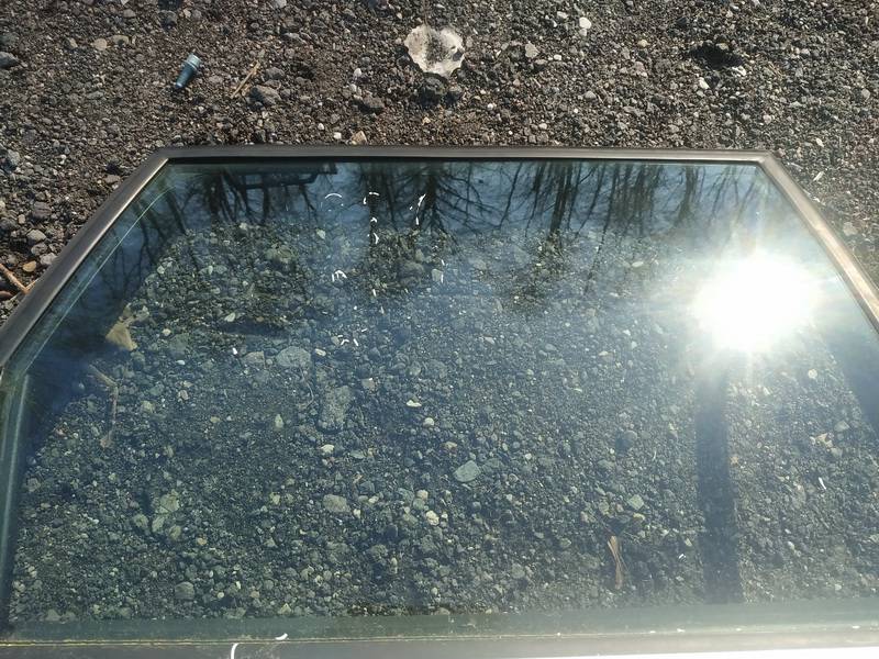 AS2 Audi A4 1997 Durvju stikls - AIZMUGURE PA LABI