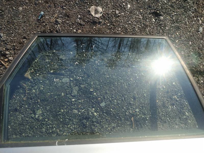 AS2 Audi A4 1997 Durvju stikls - AIZMUGURE PA LABI - Thumbnail 2