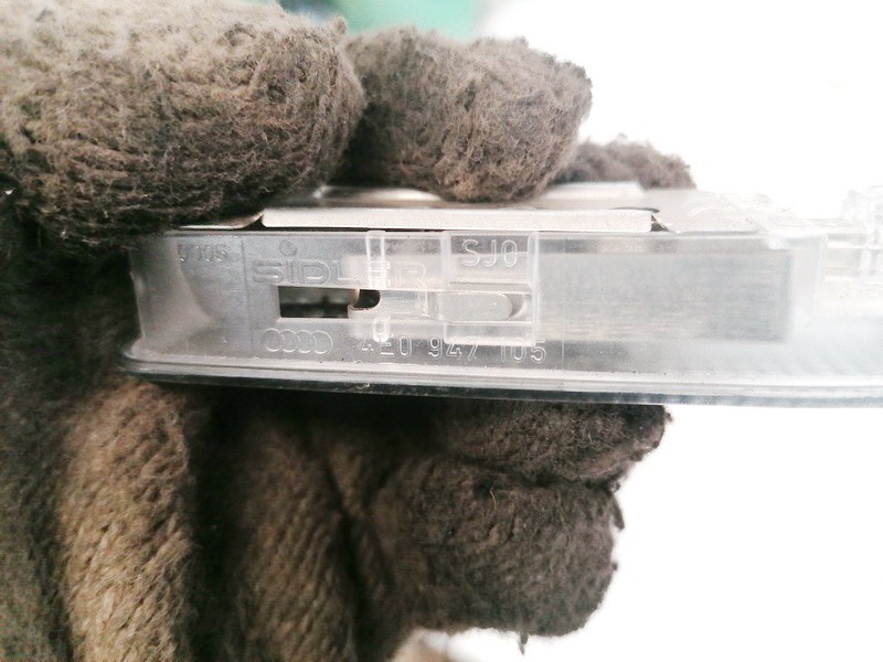 4E0947105 Audi A6 2005 Interior Light - REAR - Thumbnail 3