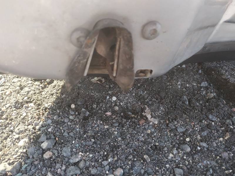 Audi A4 1997 Durvju slēdzene - AIZMUGURE PA LABI