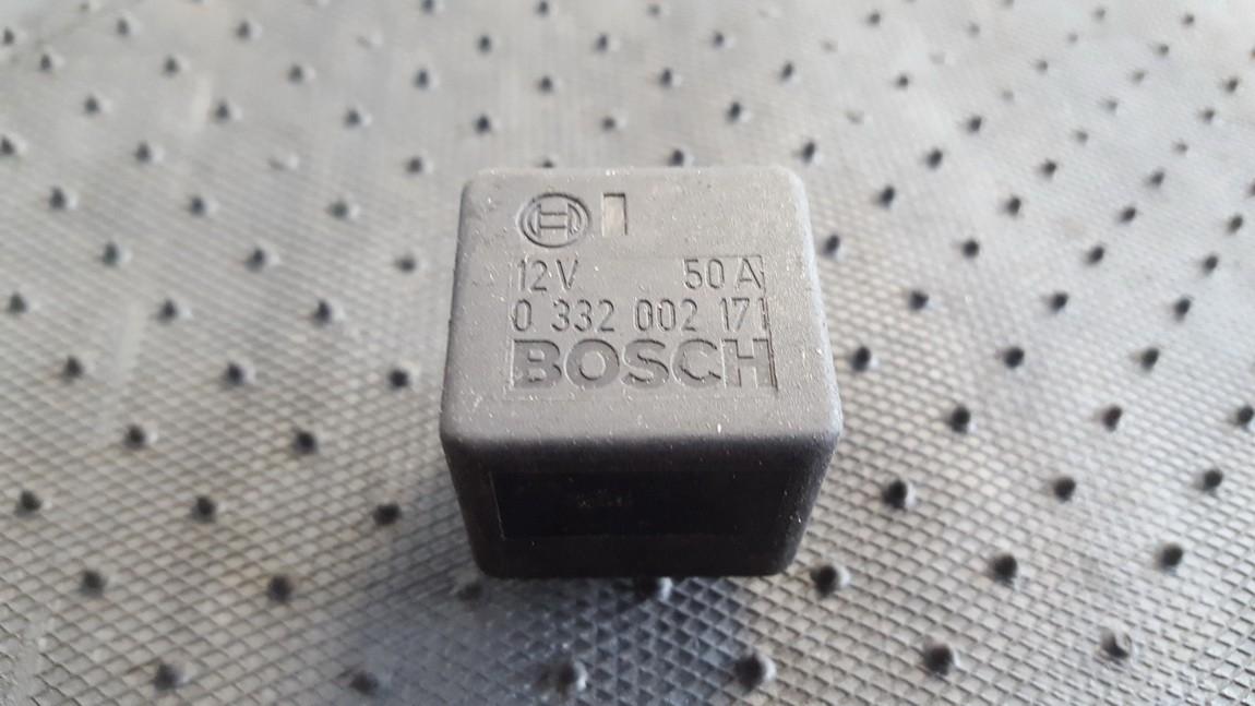 0332002171 085 Relay module Volvo 940 1998 EIS00233296 Used Auto