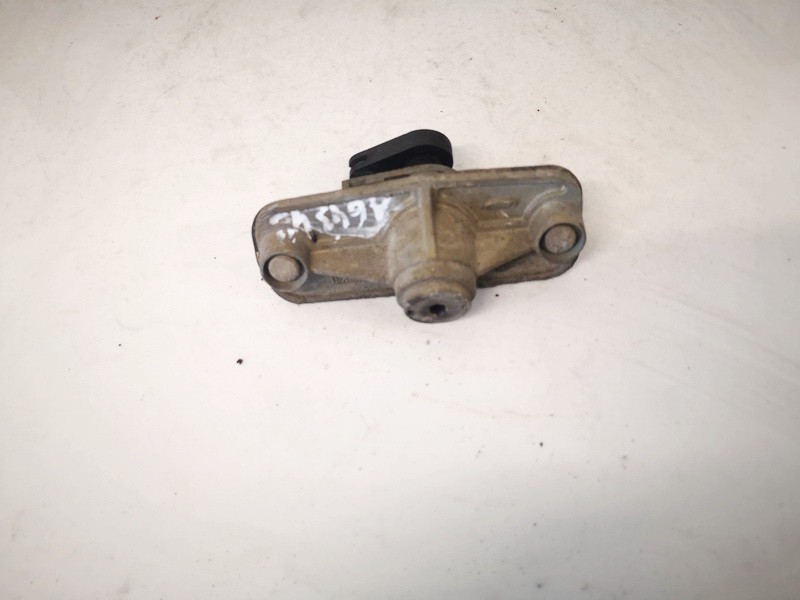 UR202803A Ford Mondeo 2002 Lid lock (BOOT LOCK) - REAR