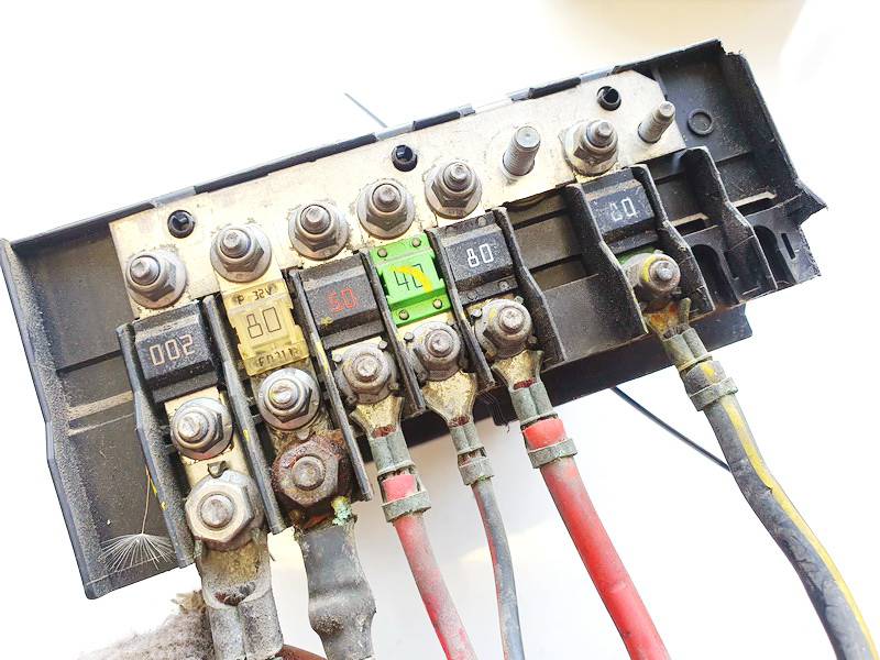 1K0937125A Skoda Octavia 2006 Fuse box - Thumbnail 3