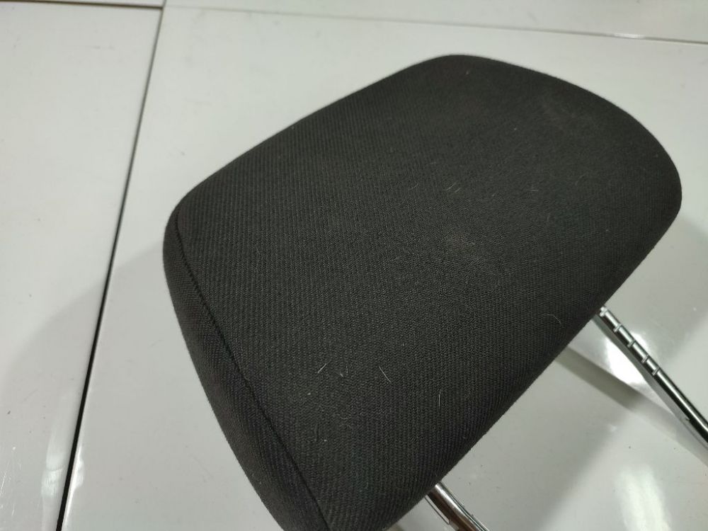 Opel Astra 2005 Seat headrest - Thumbnail 2