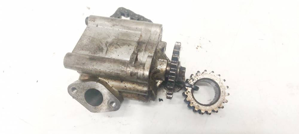 L31014100G Mazda 6 2008 Tepalo siurblys