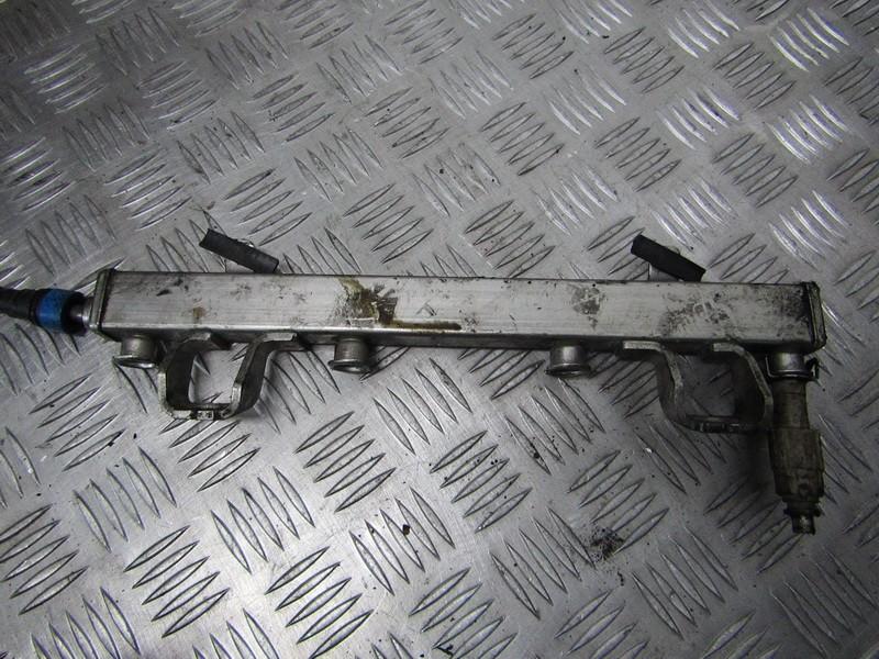 6M8G9D280AA Mazda 6 2003 Fuel injector rail (injectors)(Fuel distributor)