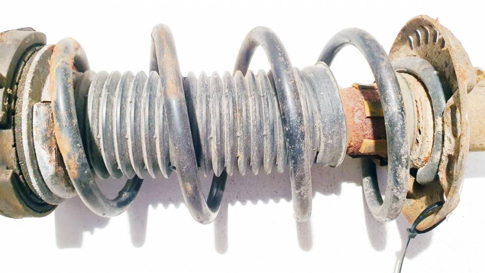 Skoda Octavia 2011 Amortizatoriaus Spyruokle Priekine - Thumbnail 2