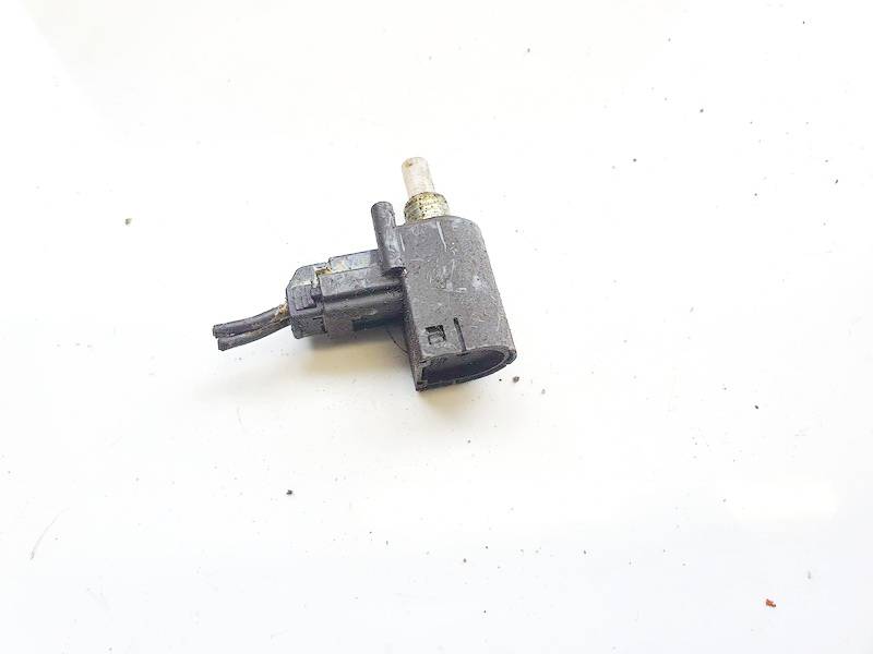 0V581 Toyota Corolla Verso 2006 Stabdziu zibintu daviklis (rele-varlyte) - Thumbnail 3