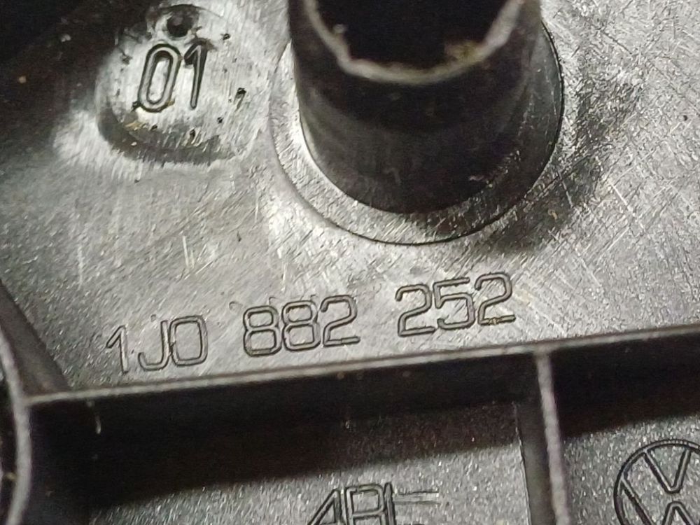 1J0882252 Opel Corsa 2010 Salono apdaila (plastmases) - Thumbnail 4