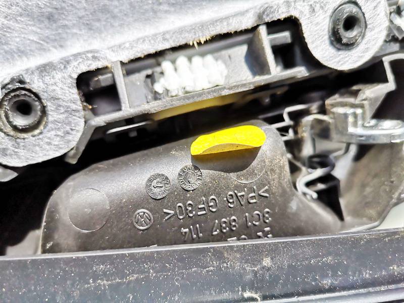 3C1837114 Volkswagen Passat 2006 Door Handle Interior - FRONT RIGHT - Thumbnail 3