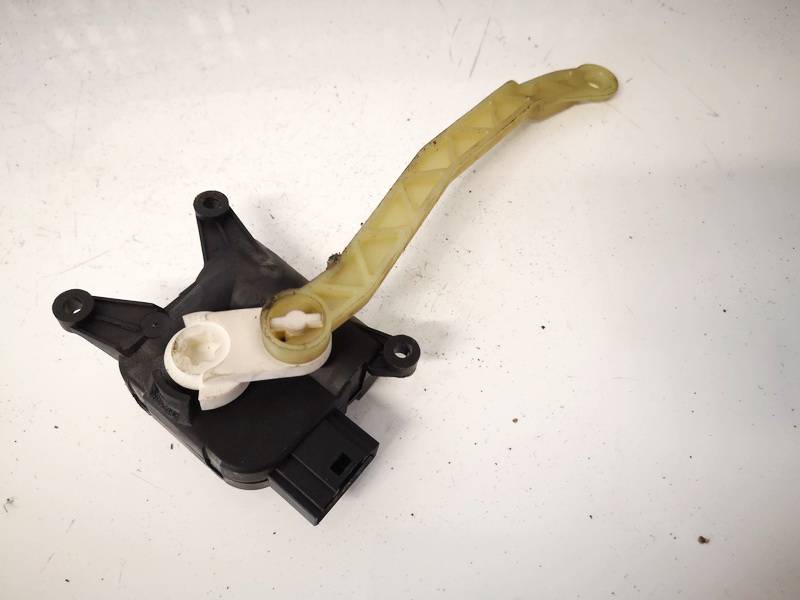 1K1907511C Volkswagen Golf 2006 Heater Vent Flap Control Actuator Motor - Thumbnail 3