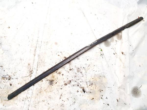 Fiat Bravo 2010 Durvju stikla sloksne - PRIEKŠA PA LABI