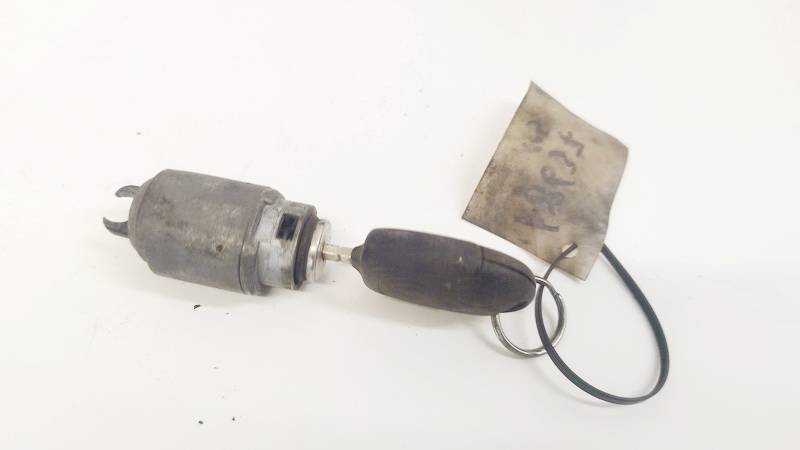 Ford Focus 2006 Aizdedzes slēdzene