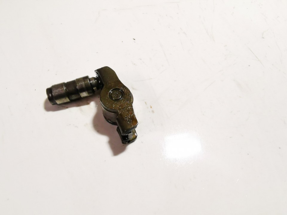 used Rocker Arm, valve train Volkswagen Polo 2007 1.2L EIS01393314