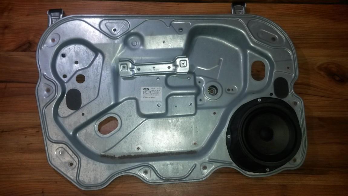 4M51A203A28BK Ford Focus 2005 Durvju loga pacēlājs - PRIEKŠA PA KREISI