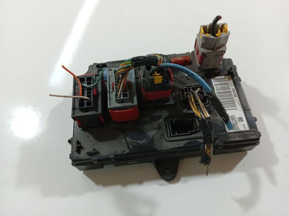 S120017003I Peugeot 407 2005 Mukavuusmoduuli