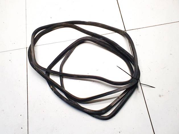 Citroen Berlingo 2011 Uszczelka drzwi - PRZEDNIE LEWE