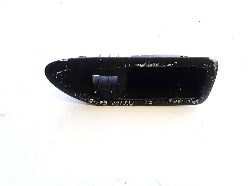 8200016014 Renault Laguna 2001 Window Switch Control Bezel (Trim)