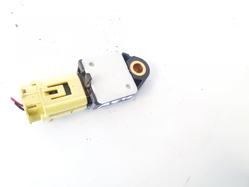 898310D010 Toyota Yaris 2006 Srs Airbag crash sensor - Thumbnail 3
