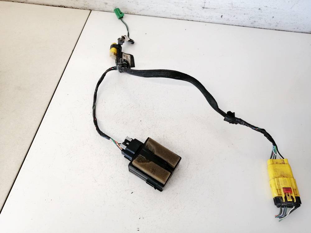 12862250 BMW 3-Series 1999 Other computers