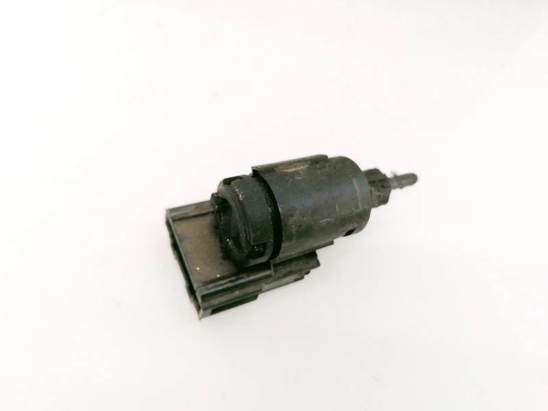 3B0945511C Volkswagen Golf 1998 Датчик включения стоп-сигнала