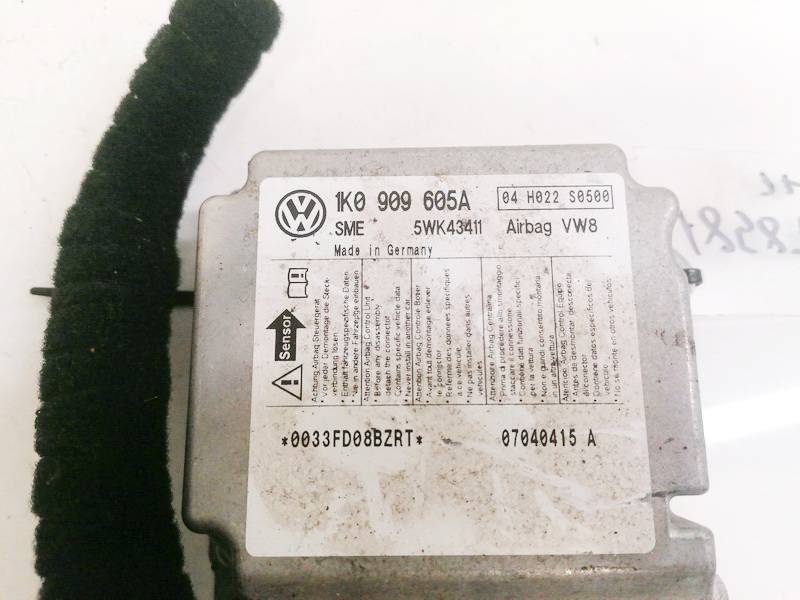 1K0909605A Volkswagen Golf 2004 Steuergerät ECU Modul Airbag steuergerät - Thumbnail 3