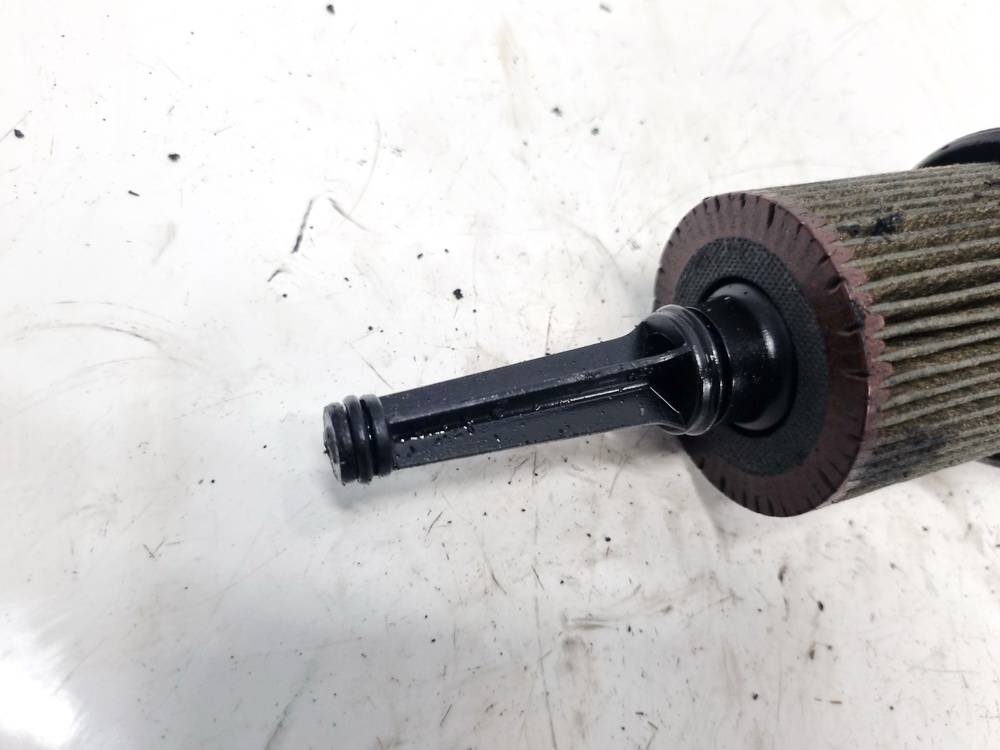 A6111800010 Mercedes-Benz C-CLASS 2002 Pokrywa filtra oleju - Thumbnail 2