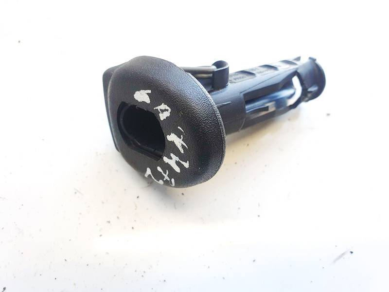 24438011 Opel Astra 2005 Interior trim