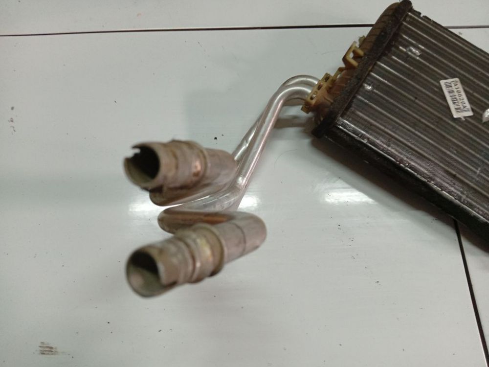 Volvo V70 2006 Heater radiator (heater matrix) - Thumbnail 2