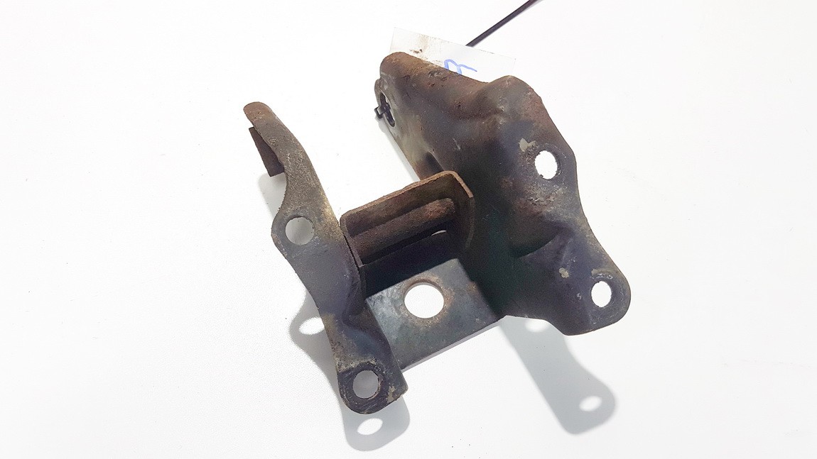 used used Engine Mount Bracket and Gearbox Mount Bracket Mazda 323 1998 1.5L EIS01393339