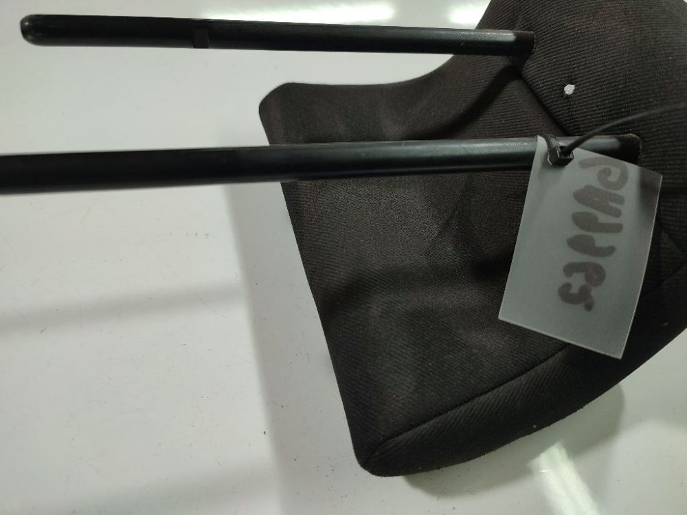 Peugeot 207 2010 подголовник - Thumbnail 4