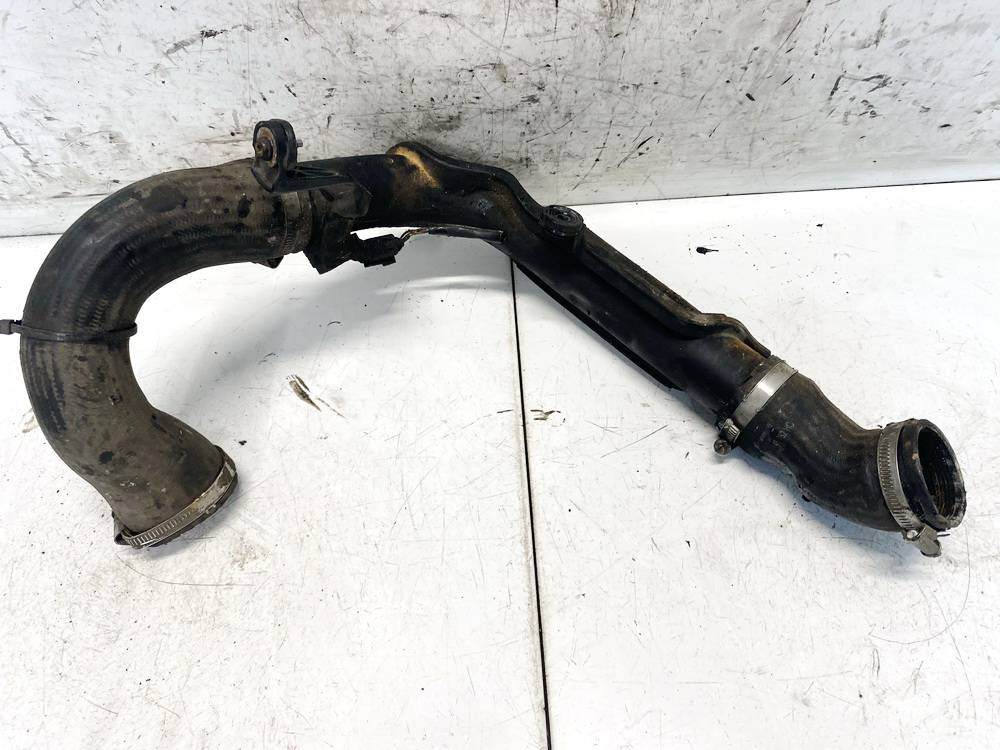 1K0145770AE Volkswagen Passat 2011 TURBO INTERCOOLER PIPE HOSE